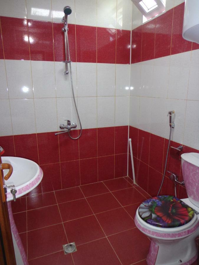 Bed and Breakfast Tubram S Ailəvi Qonaq Evi Şǝki Exteriér fotografie